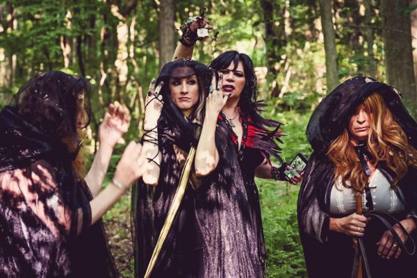 forestwitch-8-bts644ddf1d-6689-ddf8-d36e-8a88862f0d0f5F952B4F-02E7-2061-089F-7D641C1CE002.jpg
